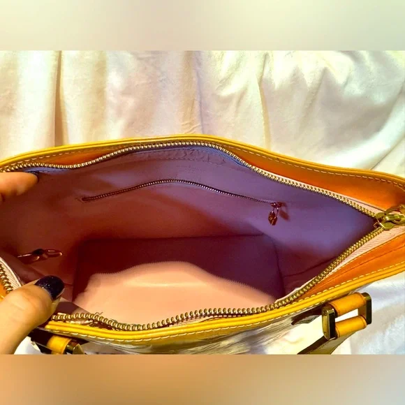 Louis Vuitton Authentic Vernis Houston Tote 1999Limited Edition Yellow &Pink COA - Picture 10 of 15